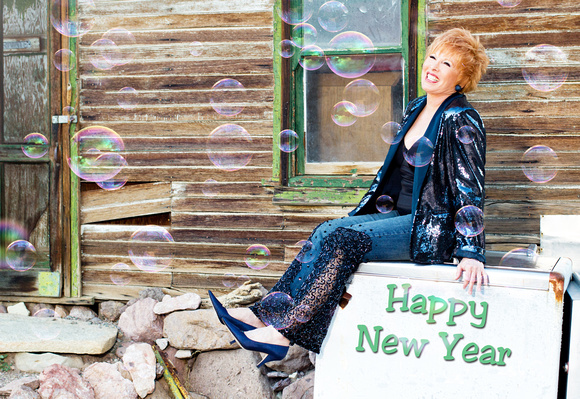 Karon Kate 2023 New Year bubbles